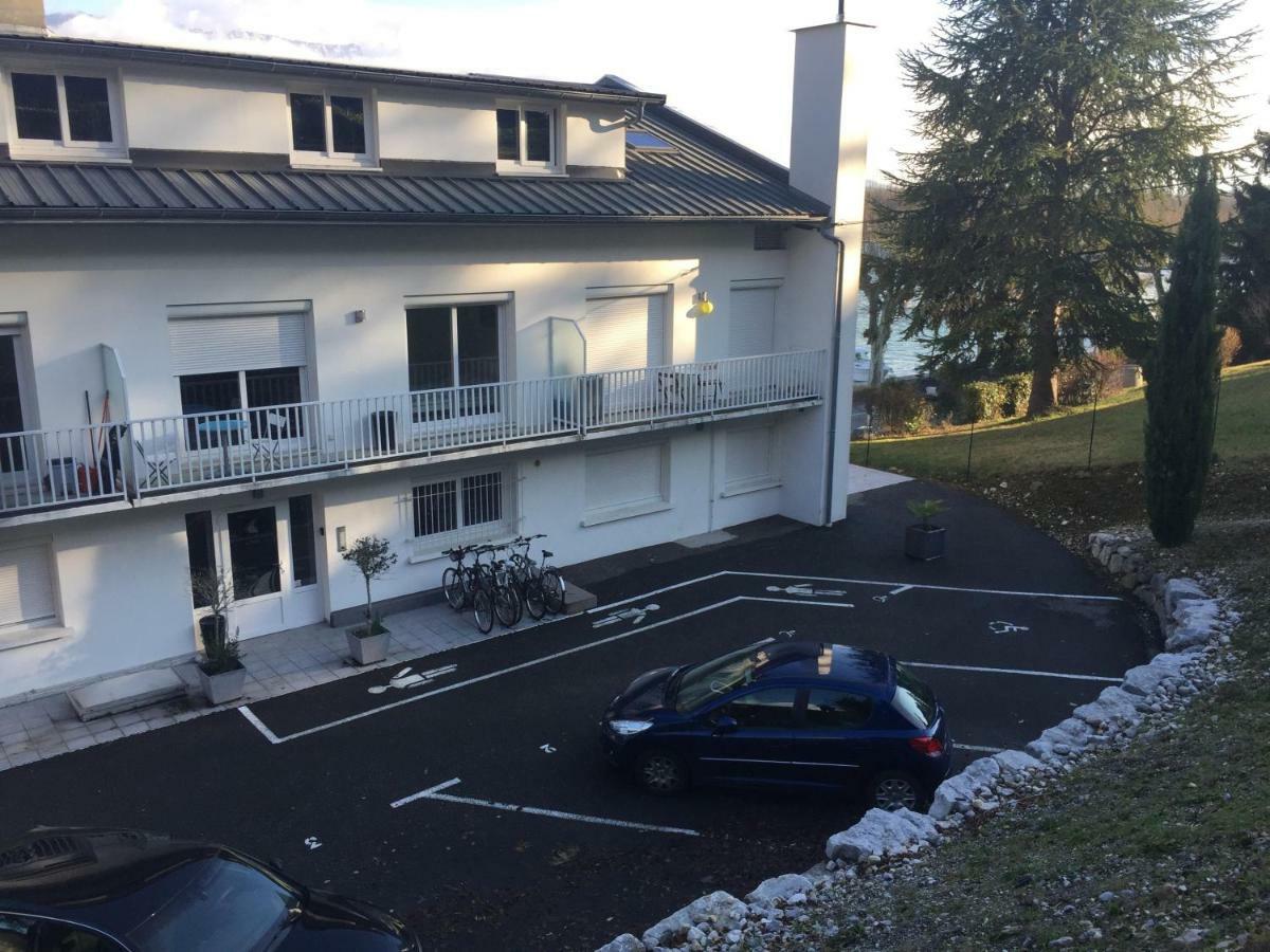 Pause Detente Sur La Port Du Bourget Du Lac Le Bourget-du-Lac Εξωτερικό φωτογραφία